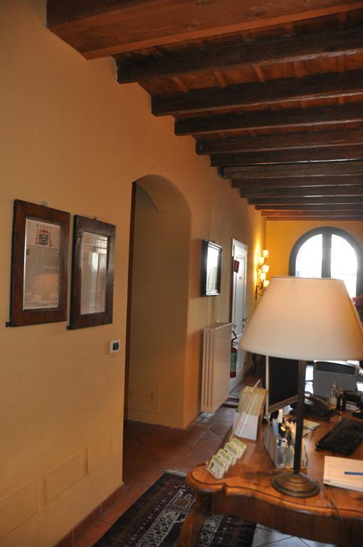 Piazza Nova Guest House Ферара Екстериор снимка